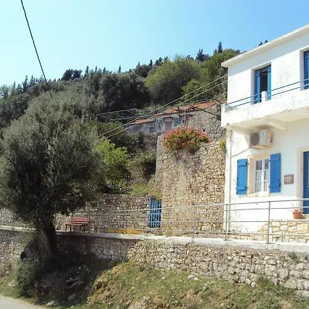 Studio Fetsi Kionion