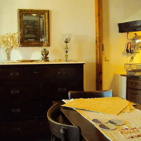Apartment Studio Fetsi *